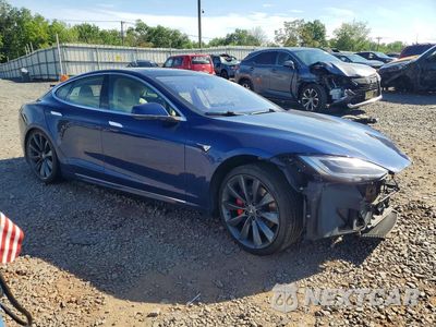 Czwarte zdjęcie samochodu z boku: 2016 TESLA MODEL S VIN:5YJSA1E40GF168188 - miniatura