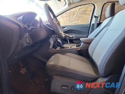 Zdjęcie 7 z 13 samochodu: 2018 FORD ESCAPE SE VIN:1FMCU0GD5JUB85405 - miniatura