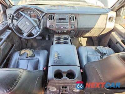 Zdjęcie 8 z 13 samochodu: 2012 FORD F350 SUPER DUTY VIN:1FT8W3DT7CEB49150 - miniatura