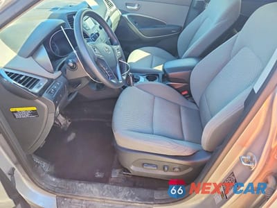 Zdjęcie 7 z 13 samochodu: 2016 HYUNDAI SANTA FE SE VIN:KM8SMDHF6GU156345 - miniatura