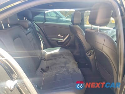 Zdjęcie 10 z 12 samochodu: 2019 MERCEDES-BENZ A 220 VIN:WDD3G4EB3KW001899 - miniatura