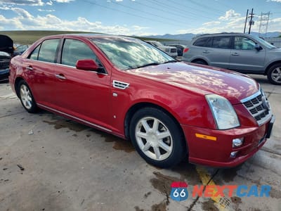 Czwarte zdjęcie samochodu z boku: 2008 CADILLAC STS VIN:1G6DZ67A080163948 - miniatura