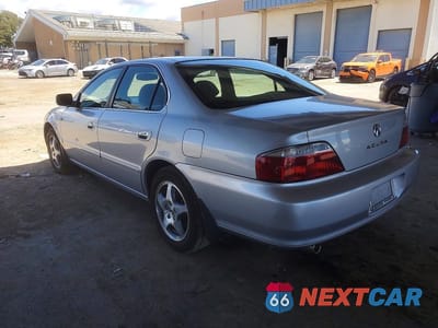 Drugie zdjęcie samochodu z przodu: 2003 ACURA TL BASE 4D SEDAN VIN:19UUA56693A050824 - miniatura