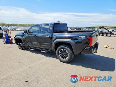 Drugie zdjęcie samochodu z przodu: 2025 TOYOTA TACOMA TRD OFF-ROAD VIN:3TMLB5JN4SM145315 - miniatura
