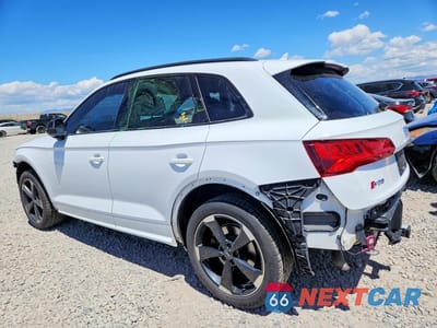 Drugie zdjęcie samochodu z przodu: 2019 AUDI SQ5 PREMIUM PLUS VIN:WA1B4AFY7K2112392 - miniatura
