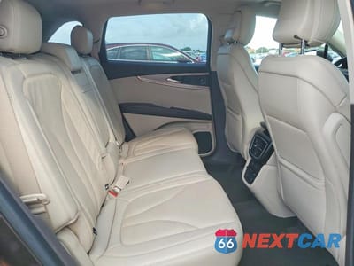 Zdjęcie 11 z 14 samochodu: 2020 LINCOLN NAUTILUS RESERVE VIN:2LMPJ8KP9LBL13099 - miniatura
