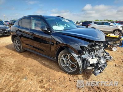 Czwarte zdjęcie samochodu z boku: 2021 ALFA ROMEO STELVIO SPORT VIN:ZASPAKAN0M7D00563 - miniatura