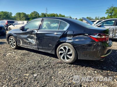 Drugie zdjęcie samochodu z przodu: 2016 HONDA ACCORD VIN:1HGCR3F82GA034593 - miniatura