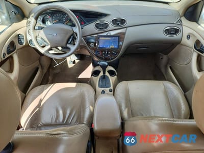 Zdjęcie 8 z 12 samochodu: 2001 FORD FOCUS ZTS VIN:1FAFP38341W252831 - miniatura