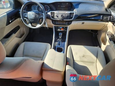 Zdjęcie 8 z 12 samochodu: 2017 HONDA ACCORD LX VIN:1HGCR2F39HA104221 - miniatura