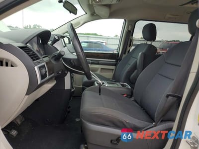 Zdjęcie 7 z 13 samochodu: 2010 DODGE GRAND CARAVAN SXT VIN:2D4RN5DX4AR125221 - miniatura