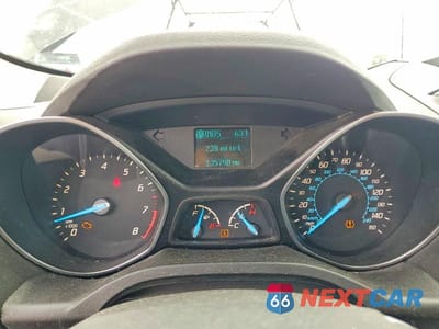 Zdjęcie 9 z 12 samochodu: 2013 FORD ESCAPE S VIN:1FMCU0F7XDUC21217 - miniatura
