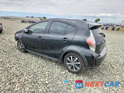 Drugie zdjęcie samochodu z przodu: 2018 TOYOTA PRIUS C TWO VIN:JTDKDTB3XJ1601496 - miniatura