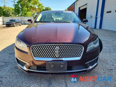 Piąte zdjęcie samochodu w środku: 2017 LINCOLN MKZ RESERVE VIN:3LN6L5E94HR609430 - miniatura