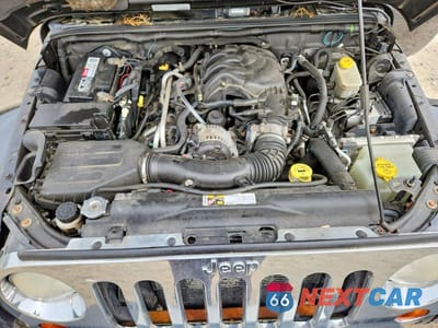 Zdjęcie 12 z 13 samochodu: 2013 JEEP WRANGLER UNLIMITED SAHARA VIN:1C4HJWEGXDL678493 - miniatura