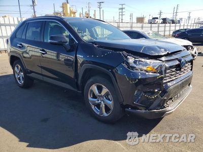 Czwarte zdjęcie samochodu z boku: 2020 TOYOTA RAV4 LIMITED VIN:JTMDWRFV2LD547906 - miniatura