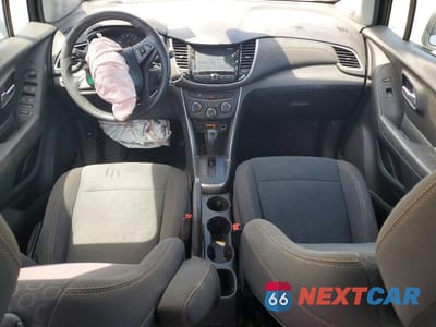 Zdjęcie 8 z 14 samochodu: 2017 CHEVROLET TRAX LS VIN:KL7CJNSB1HB112051 - miniatura