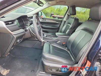 Zdjęcie 7 z 13 samochodu: 2024 JEEP GRAND CHEROKEE LIMITED VIN:1C4RJHBG7R8925189 - miniatura