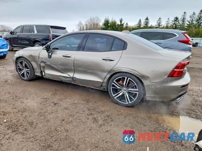Drugie zdjęcie samochodu z przodu: 2019 VOLVO S60 T6 R-DESIGN VIN:7JRA22TM6KG004283 - miniatura
