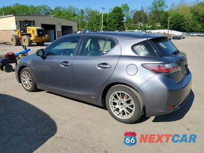 Drugie zdjęcie samochodu z przodu: 2013 LEXUS CT 200 VIN:JTHKD5BH1D2148440 - miniatura