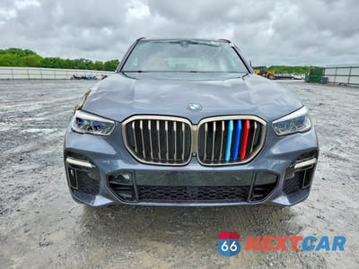 Piąte zdjęcie samochodu w środku: 2022 BMW X5 M50I VIN:5UXJU4C03N9K49793 - miniatura