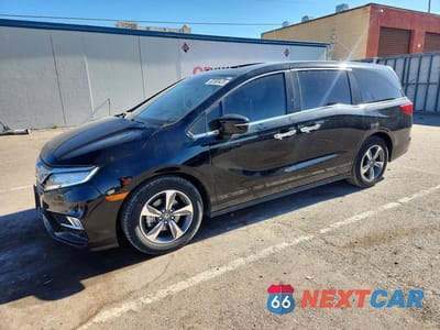 2018 HONDA ODYSSEY TOURING 5FNRL6H81JB028856 - główne zdjęcie licytacji z USA - miniatura
