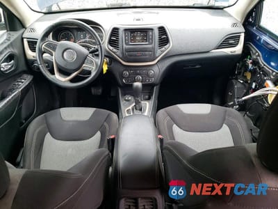 Zdjęcie 8 z 13 samochodu: 2014 JEEP CHEROKEE VIN:1C4PJMCS8EW127678 - miniatura
