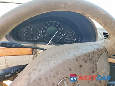 Zdjęcie 9 z 12 samochodu: 2006 MERCEDES-BENZ E 350 VIN:WDBUF56J76A874716 - miniatura