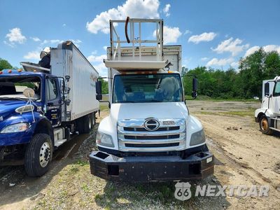 Piąte zdjęcie samochodu w środku: 2018 HINO HINO 338 - REFRIGERATED BOX TRUCK VIN:5PVNV8JT0J4S54851 - miniatura