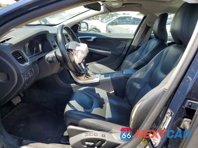 Zdjęcie 7 z 13 samochodu: 2015 VOLVO S60 PREMIER+ VIN:YV126MFC7F1312443 - miniatura