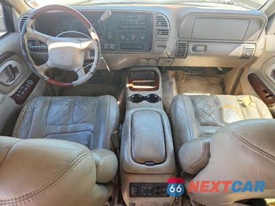 Zdjęcie 8 z 13 samochodu: 2000 CADILLAC ESCALADE LUXURY VIN:1GYEK63R4YR207201 - miniatura