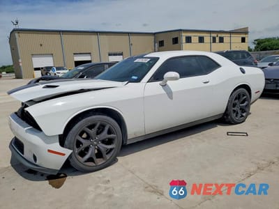 2020 DODGE CHALLENGER SXT 2C3CDZAG5LH243373 - główne zdjęcie licytacji z USA - miniatura