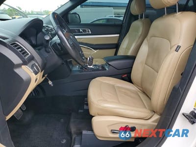 Zdjęcie 7 z 13 samochodu: 2017 FORD EXPLORER XLT VIN:1FM5K8D81HGB85950 - miniatura
