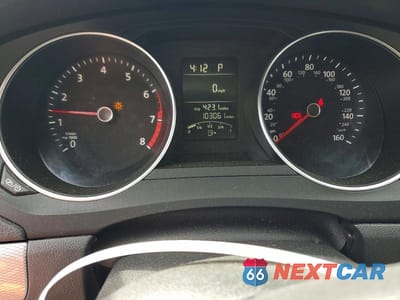 Zdjęcie 9 z 12 samochodu: 2018 VOLKSWAGEN JETTA S VIN:3VW2B7AJ7JM252097 - miniatura
