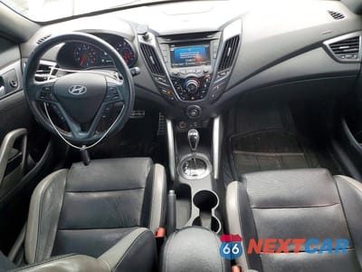Zdjęcie 8 z 12 samochodu: 2016 HYUNDAI VELOSTER TURBO VIN:KMHTC6AE2GU283808 - miniatura