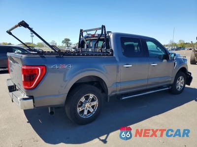 Trzecie zdjęcie samochodu z tyłu: 2021 FORD F150 SUPERCREW VIN:1FTFW1ED2MFA75683 - miniatura