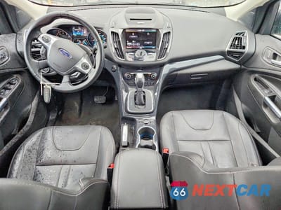 Zdjęcie 8 z 13 samochodu: 2013 FORD ESCAPE TITANIUM VIN:1FMCU9J97DUD50156 - miniatura