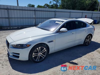 2017 JAGUAR XE PREMIUM SAJAJ4BV8HA975404 - główne zdjęcie licytacji z USA - miniatura