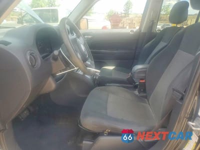 Zdjęcie 7 z 12 samochodu: 2011 JEEP PATRIOT SPORT VIN:1J4NT1GB0BD123183 - miniatura