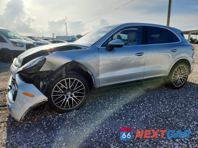 2020 PORSCHE CAYENNE WP1AA2AY7LDA06276 - główne zdjęcie licytacji z USA - miniatura