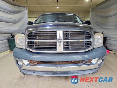 Piąte zdjęcie samochodu w środku: 2007 DODGE RAM 1500 VIN:3D7KS19D07G740352 - miniatura
