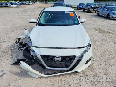 Piąte zdjęcie samochodu w środku: 2021 NISSAN ALTIMA S VIN:1N4BL4BV1MN402771 - miniatura