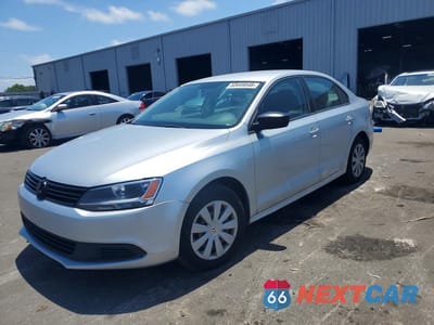 2014 VOLKSWAGEN JETTA BASE 3VW2K7AJXEM327624 - główne zdjęcie licytacji z USA - miniatura