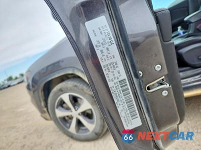 Zdjęcie 13 z 13 samochodu: 2019 JEEP CHEROKEE LIMITED VIN:1C4PJMDXXKD335353 - miniatura
