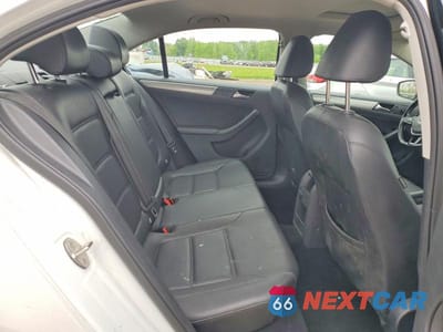 Zdjęcie 10 z 12 samochodu: 2017 VOLKSWAGEN JETTA VIN:3VWDB7AJXHM262738 - miniatura