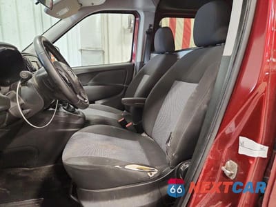 Zdjęcie 13 z 14 samochodu: 2015 RAM PROMASTER CITY ST DELIVERY VAN VIN:ZFBERFAT6F6A92072 - miniatura