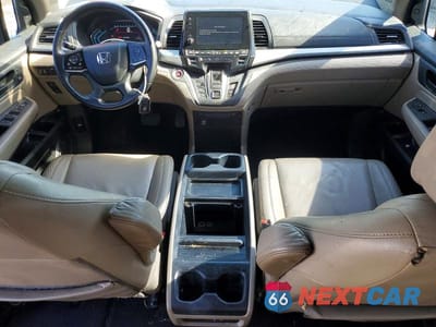 Zdjęcie 8 z 13 samochodu: 2019 HONDA ODYSSEY EXL VIN:5FNRL6H73KB045795 - miniatura