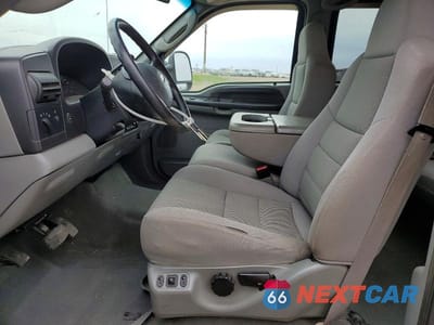 Zdjęcie 7 z 12 samochodu: 2006 FORD F350 SRW SUPER DUTY VIN:1FTWW31P16ED49993 - miniatura