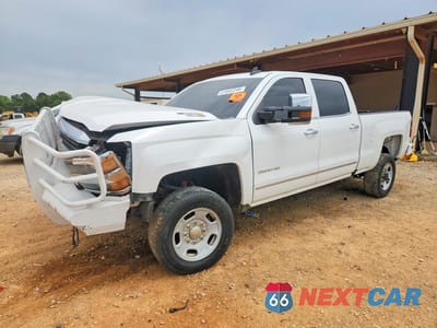 2015 CHEVROLET SILVERADO K2500 HEAVY DUTY LTZ 1GC1KWE89FF627320 - główne zdjęcie licytacji z USA - miniatura