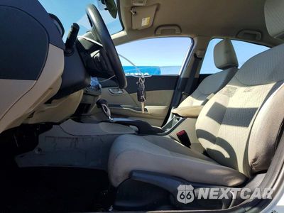 Zdjęcie 7 z 12 samochodu: 2015 HONDA CIVIC LX VIN:19XFB2F58FE702005 - miniatura